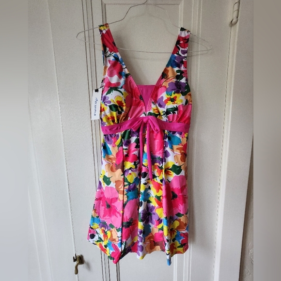 Pink Flower Printed Swimdress attached Boyshort NWT ECUPPER Swim Women's Small - Picture 5 of 14
